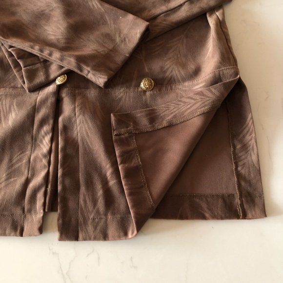 Vintage Women's Dressy Jacket w/Tone on Tone Fabric and Button Front - Picture 7 of 10